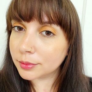 Meet your Posher, Lorelei